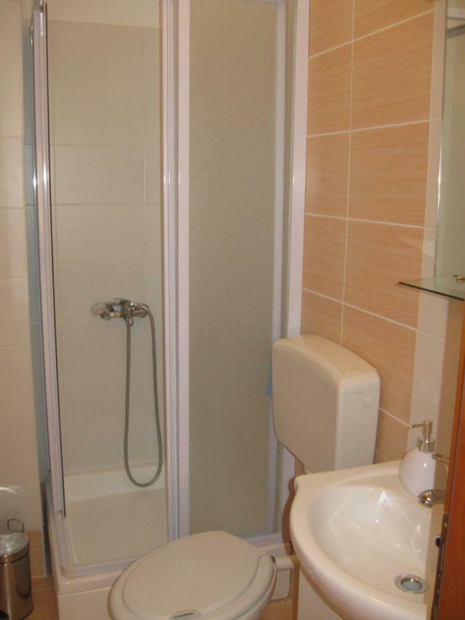 H&T Apartment Senj  Exterior foto